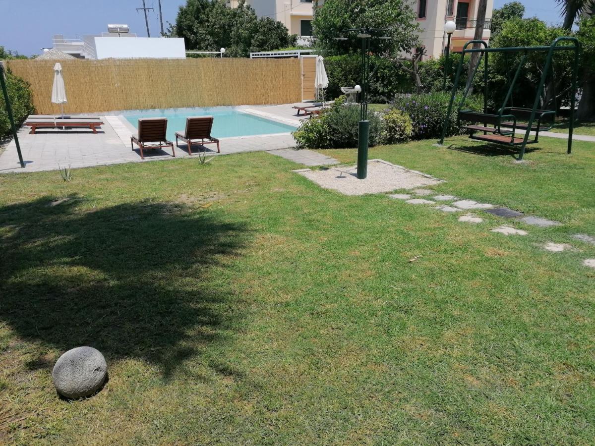 Endless Summer Pool Flat อิกเซีย ภายนอก รูปภาพ
