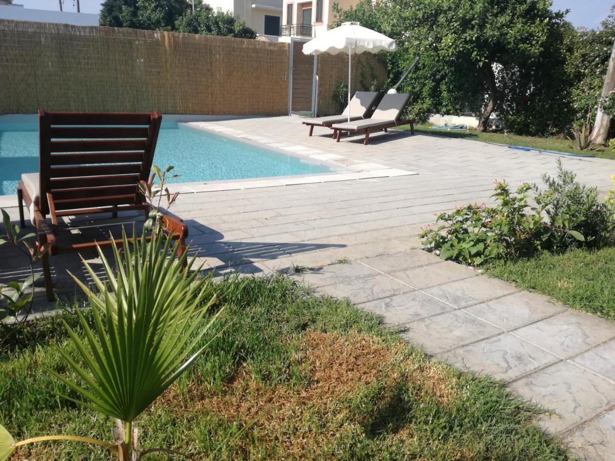Endless Summer Pool Flat อิกเซีย ภายนอก รูปภาพ